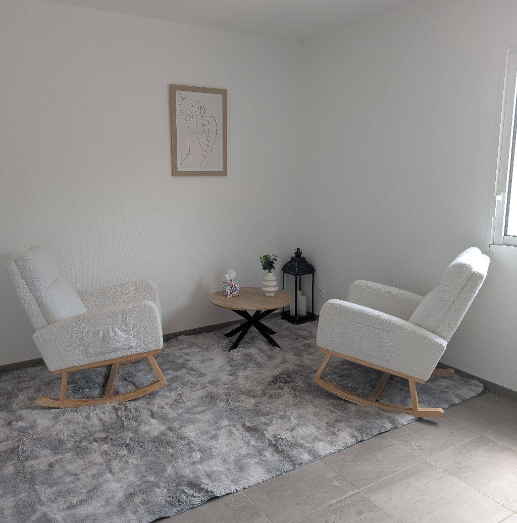 Psychopraticienne à Annonay – Un doux cocon pour apaiser vos maux.